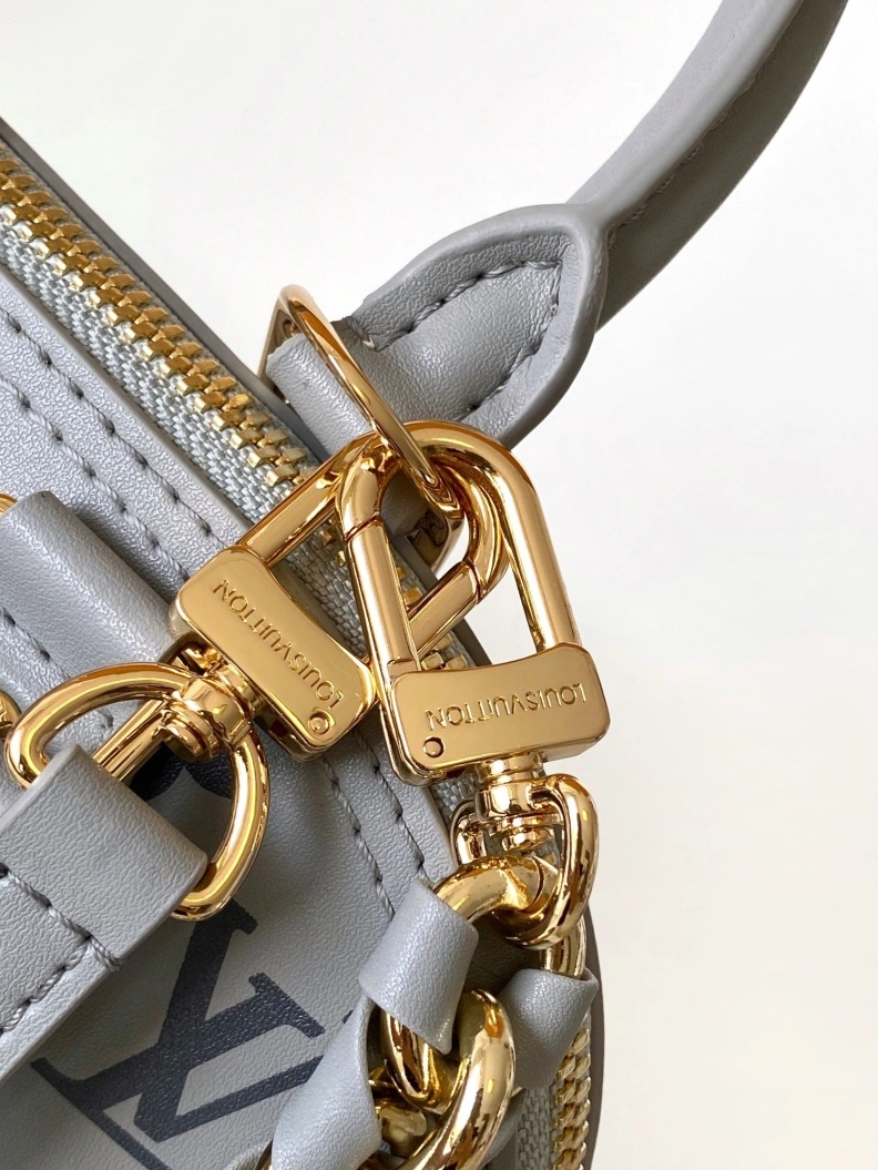 Minimalist LX Top Handle Bags 18437