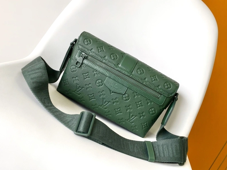 Breathable LX Satchel Bags 18650