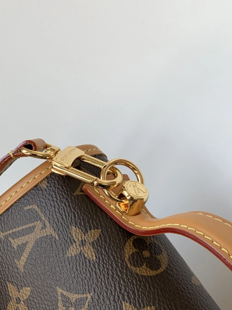 LX Top Handle Bags Versatile 18445