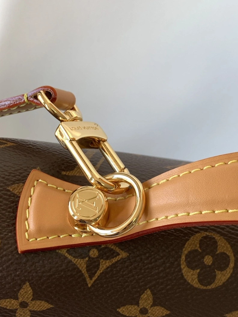 Timeless LX Top Handle Bags 18436