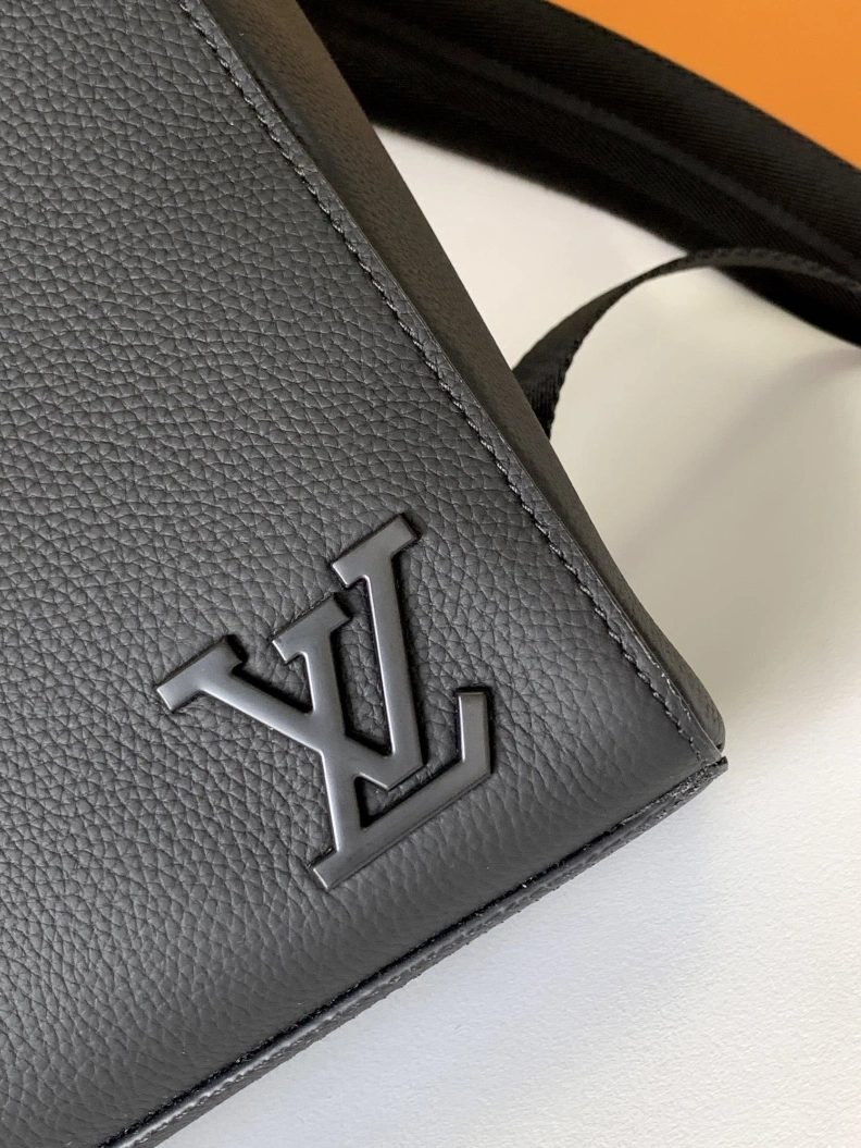LX Backpacks Sleek 18834