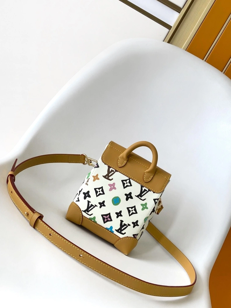 LX Backpacks EyeCatching 18820