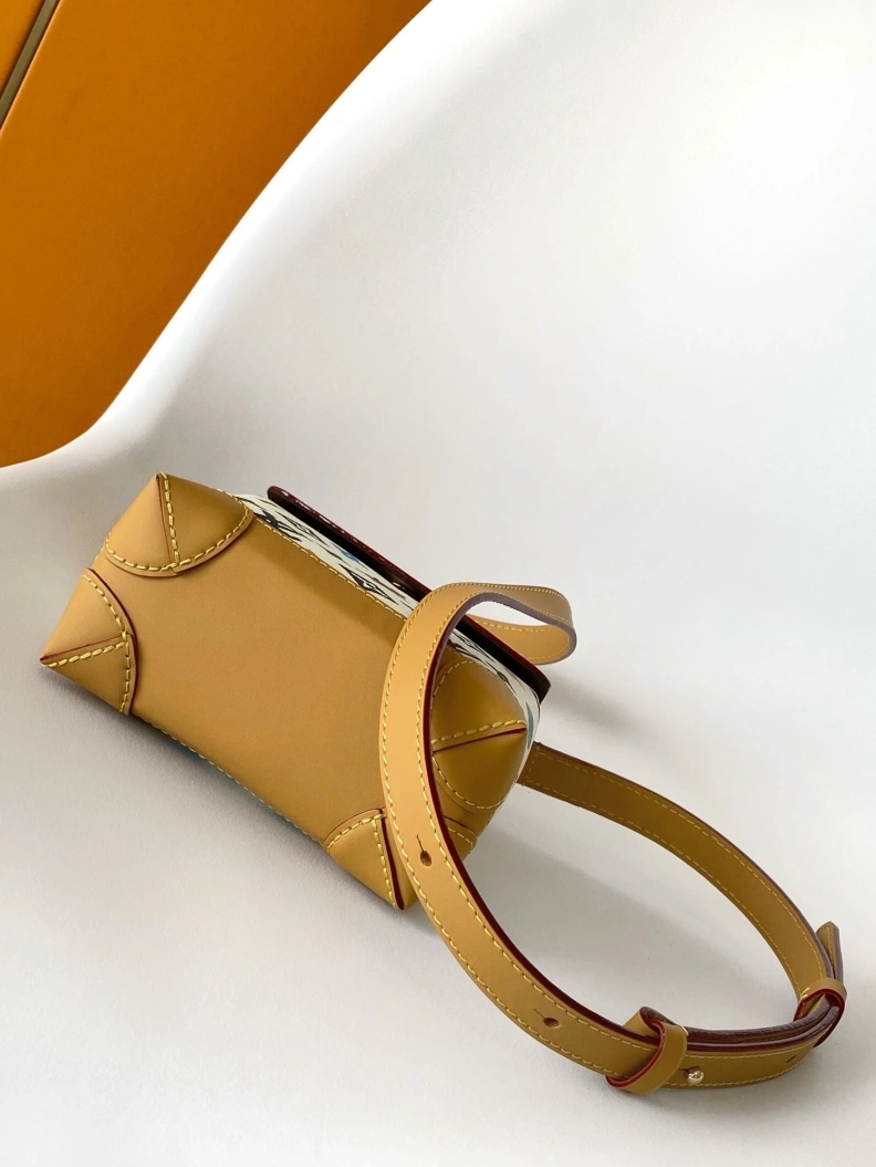 LX Backpacks EyeCatching 18820