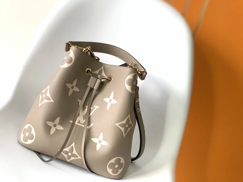 Elegant LX Bucket Bags 18786