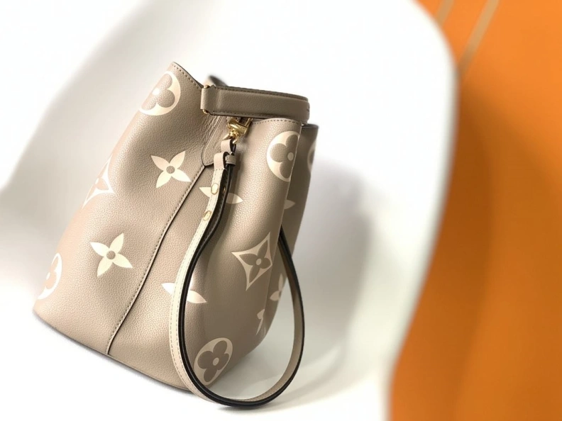 Elegant LX Bucket Bags 18786
