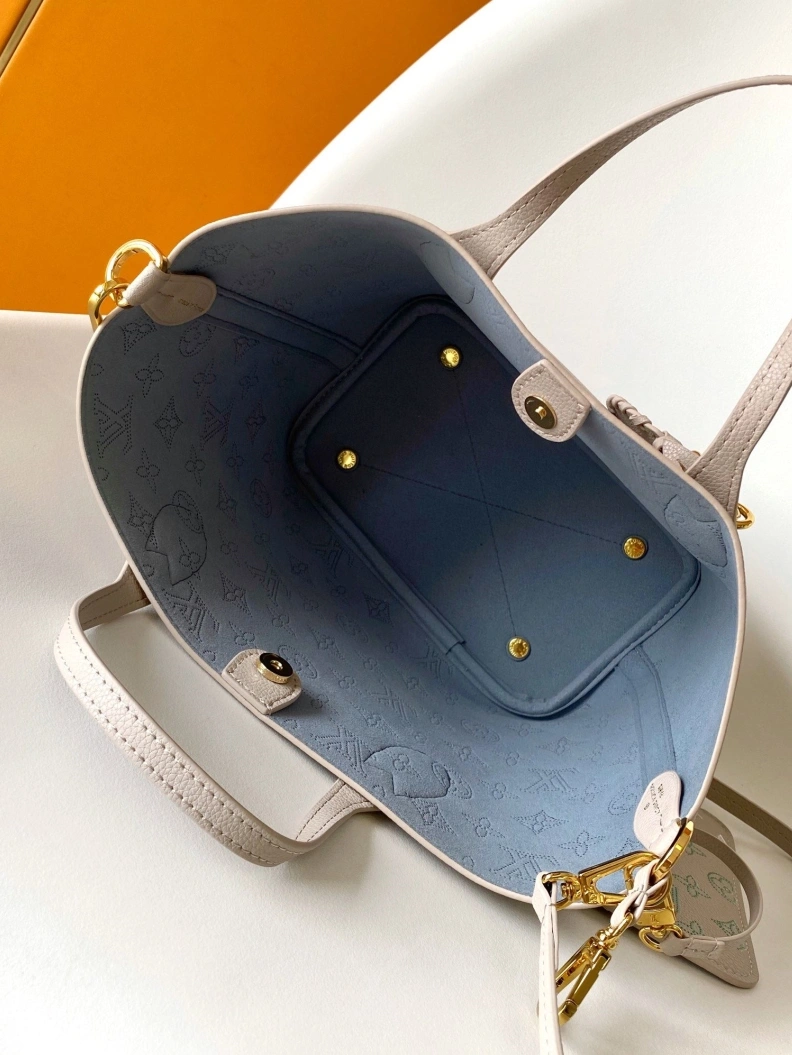 Affordable LX Shopping Bags 18542