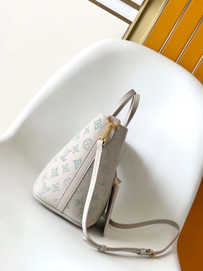 Affordable LX Shopping Bags 18542