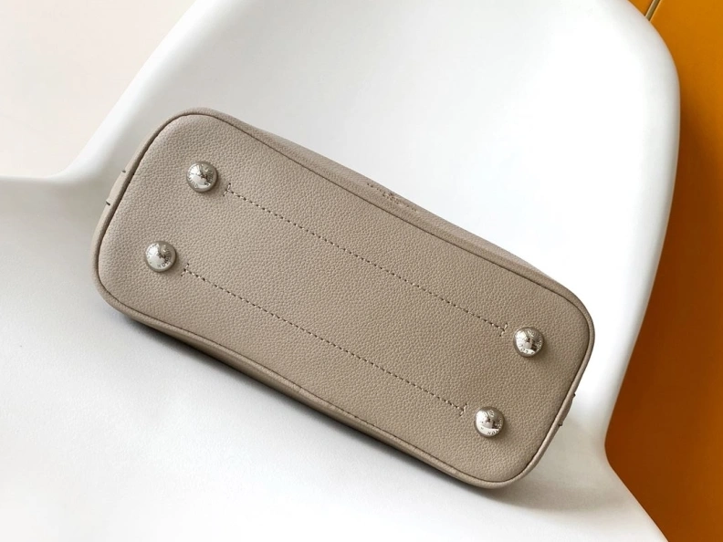 Lightweight LX Top Handle Bags 18430