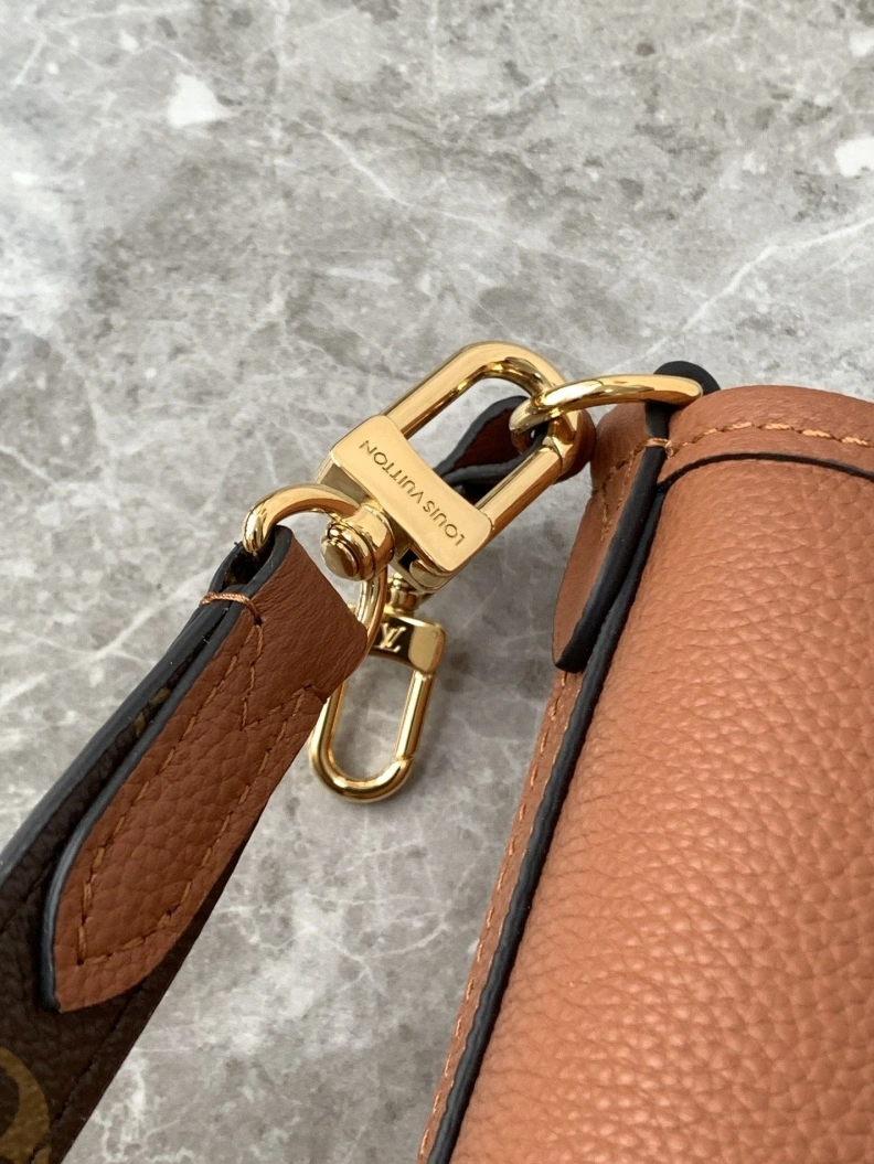 Classic LX Shopping Bags 18532