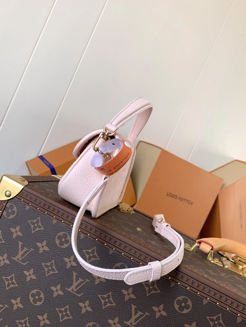 Breathable LX Satchel Bags 18610