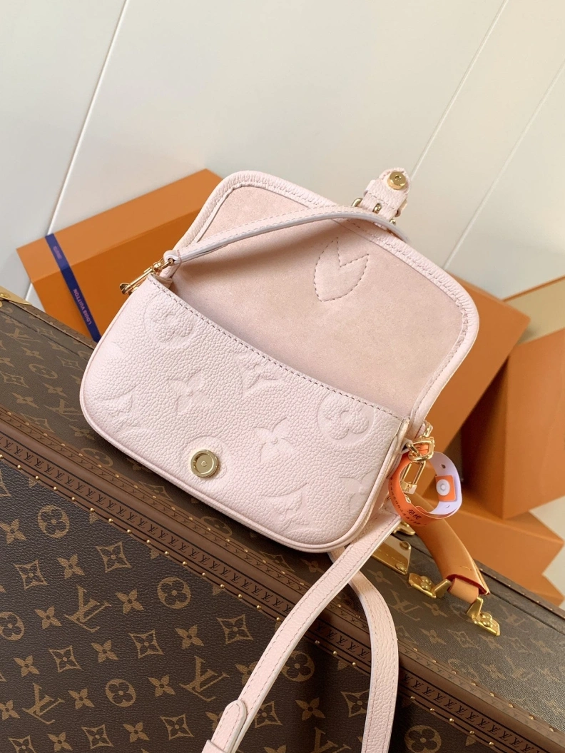 Breathable LX Satchel Bags 18610