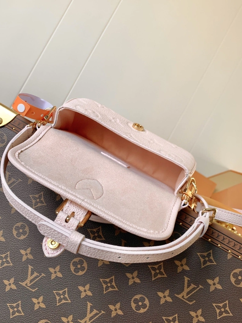 Breathable LX Satchel Bags 18610