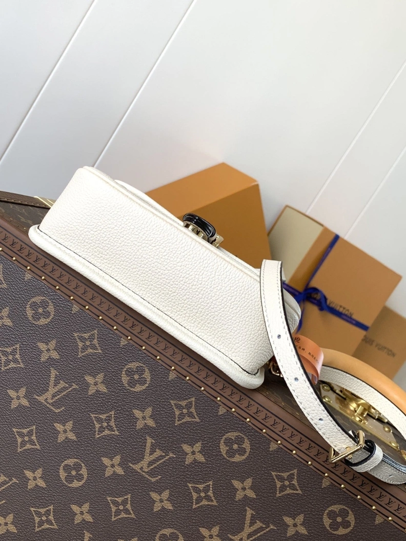 LX Satchel Bags Bright 18619