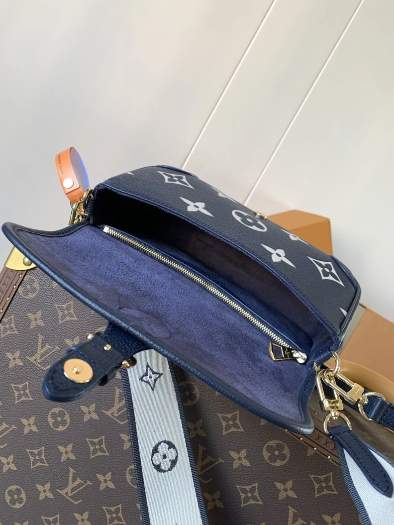 Elegant LX Satchel Bags 18611