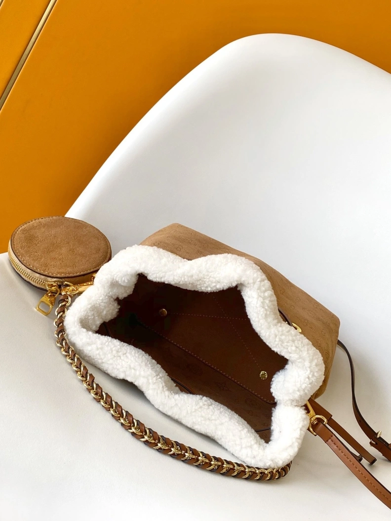 AllSeason LX Bucket Bags 18790