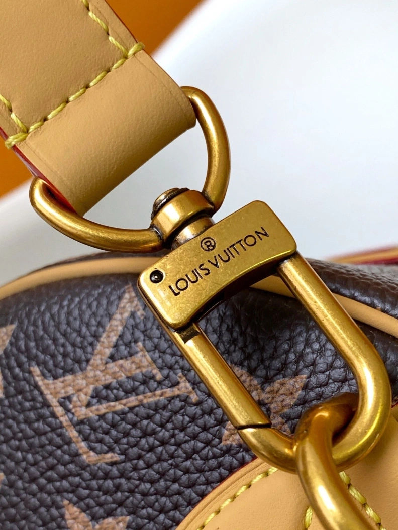 Versatile LX Speedy Bags 18489