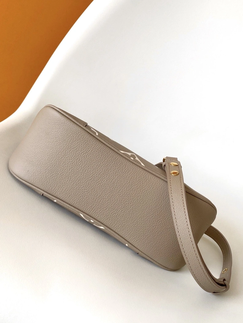 LX Satchel Bags Bold 18624