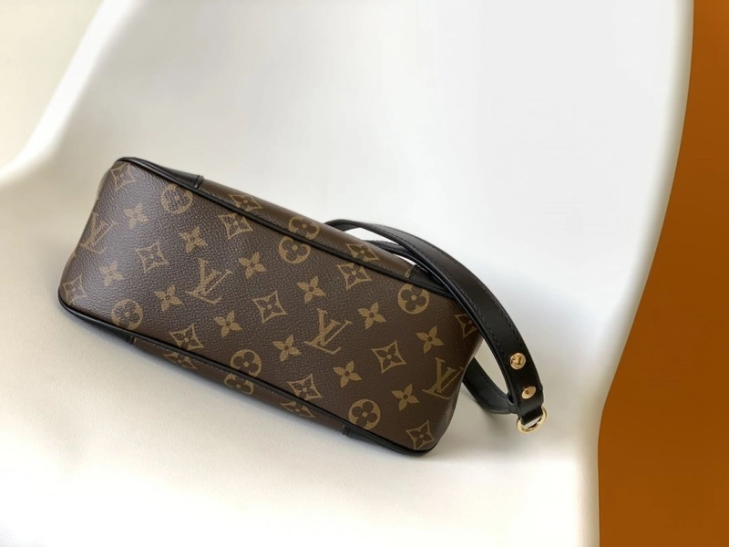 LX Satchel bags Timeless 16295