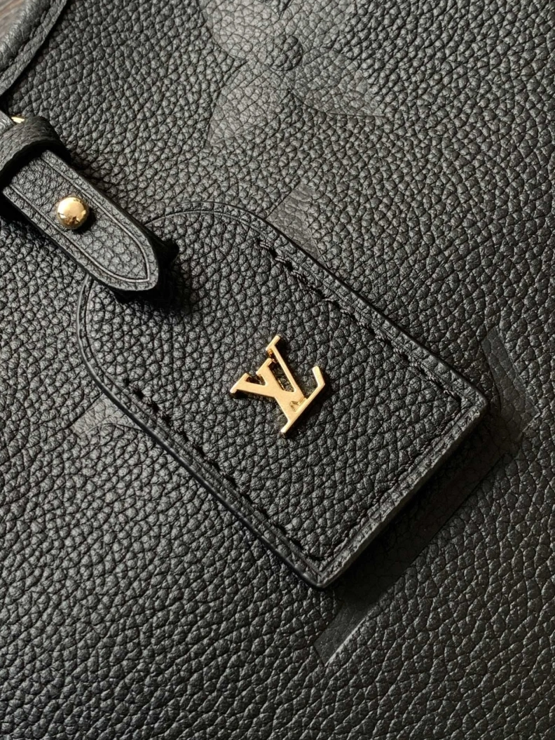 LX Top Handle Bags Resilient 12661