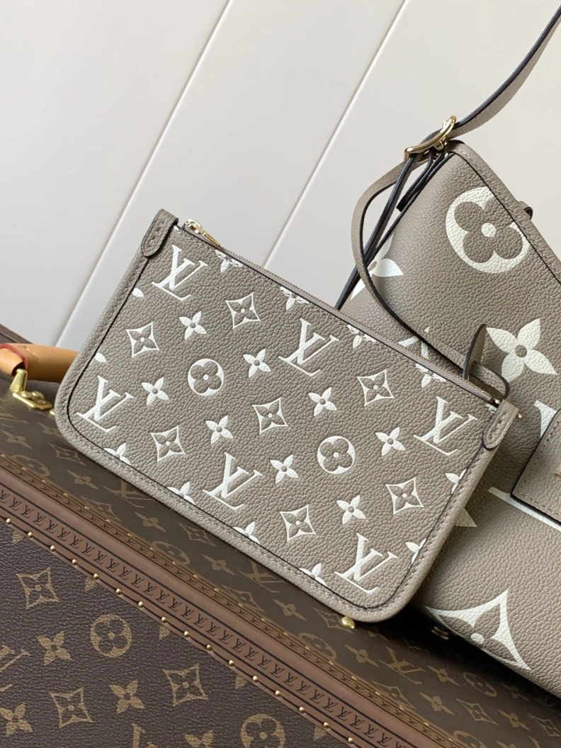 Fashionable LX Top Handle Bags 12656