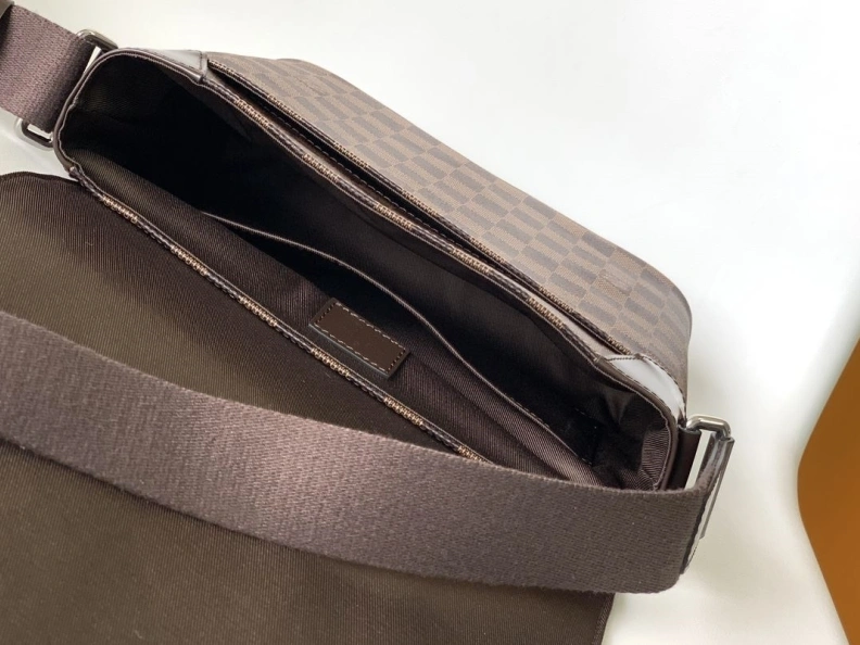 LX Satchel Bags Breathable 13098