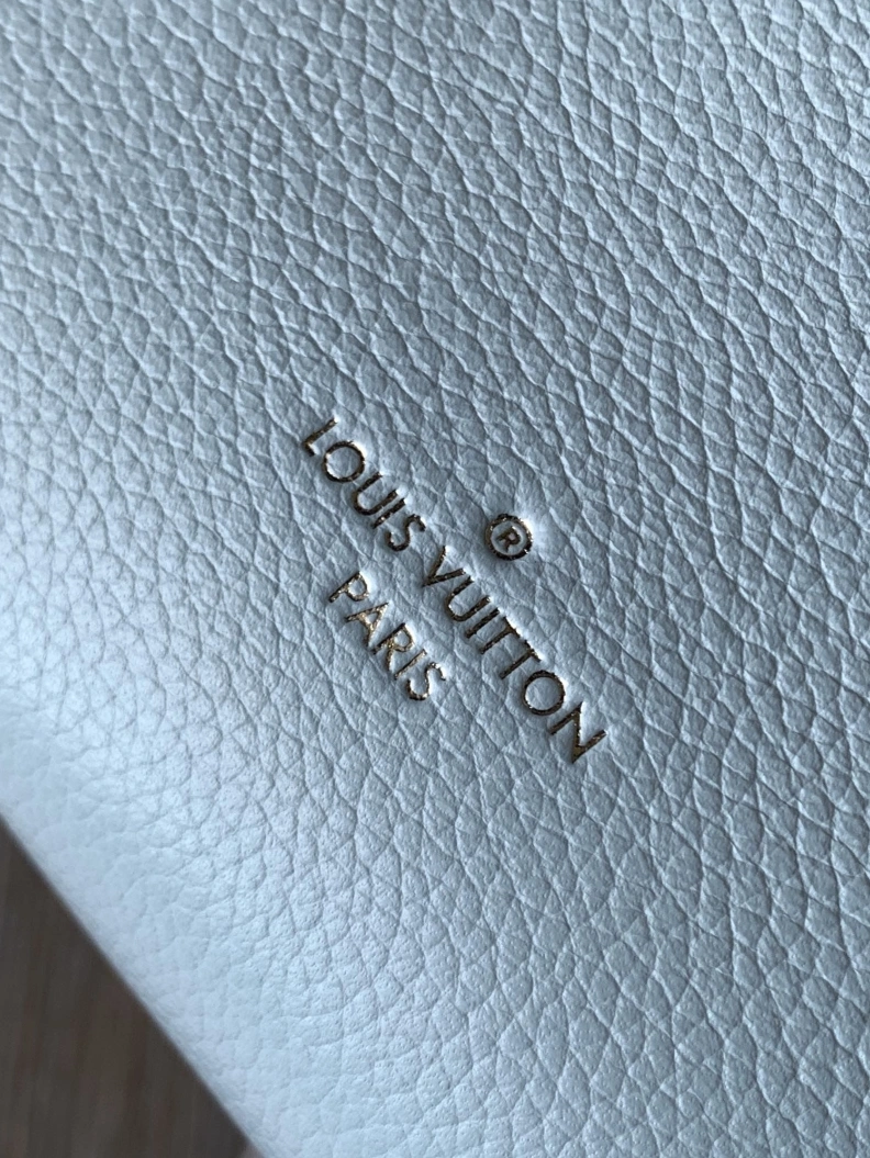 Affordable LX Box Bags 13289