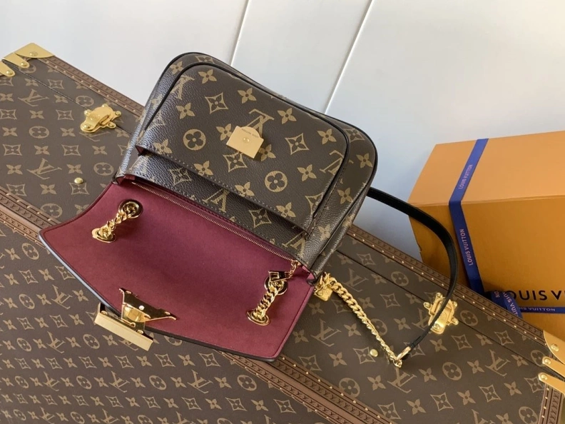 EasyMatch LX Satchel Bags 13097