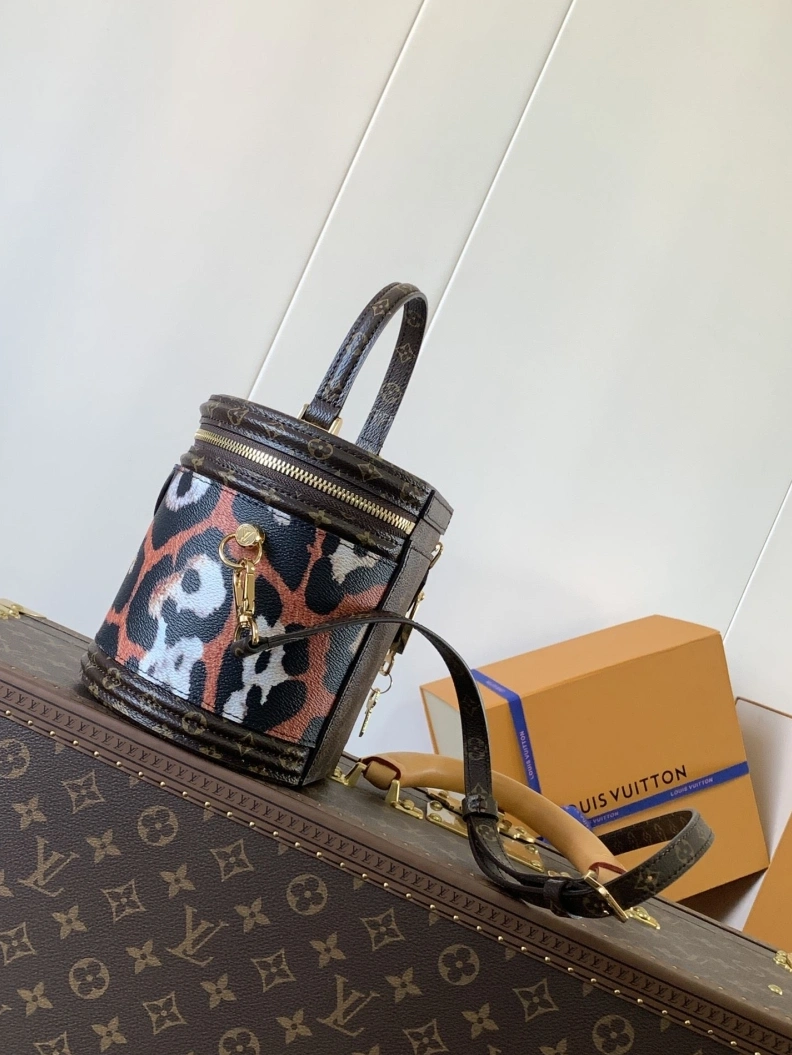 Functional LX Round Bags 13135