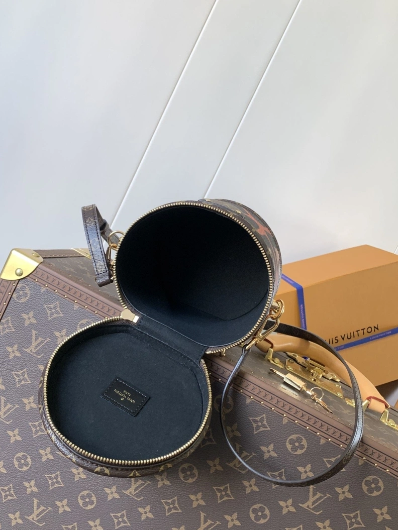 Functional LX Round Bags 13135