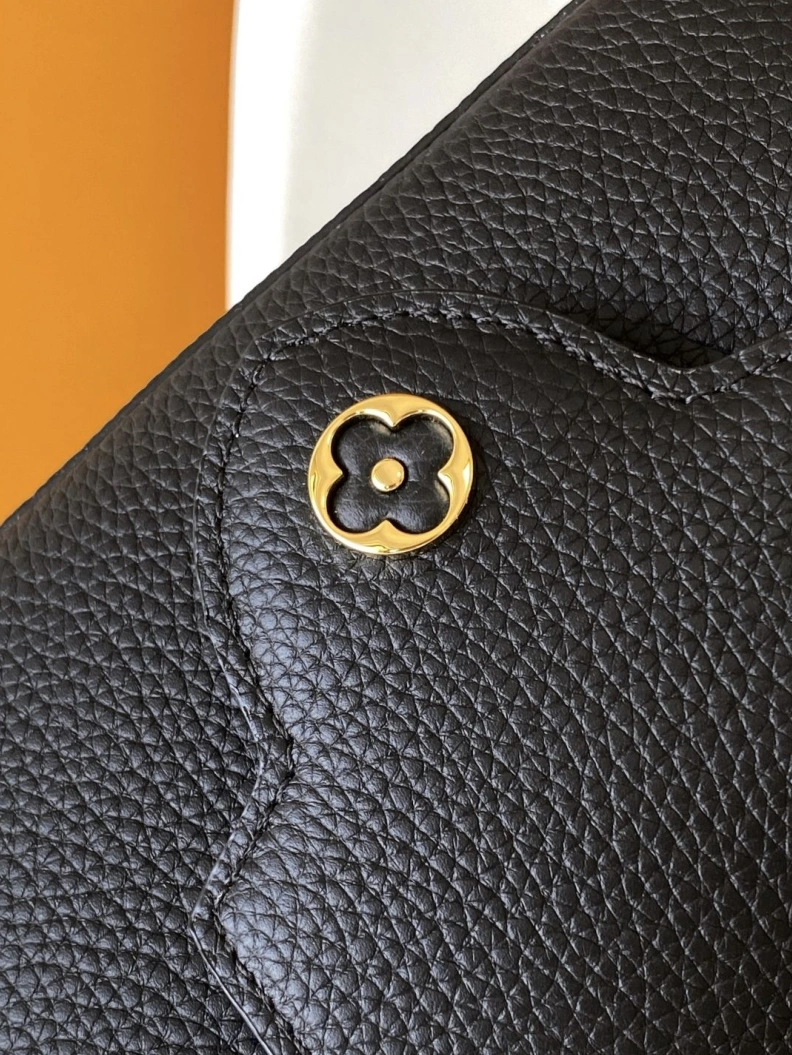 LX Caxucines Bags Trendsetting 13177