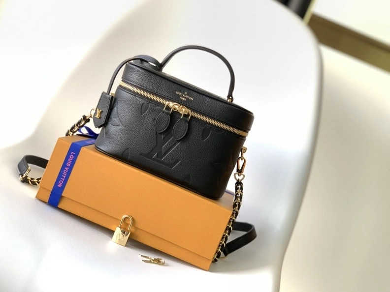 LX Cosmetic Bags Functional 13134