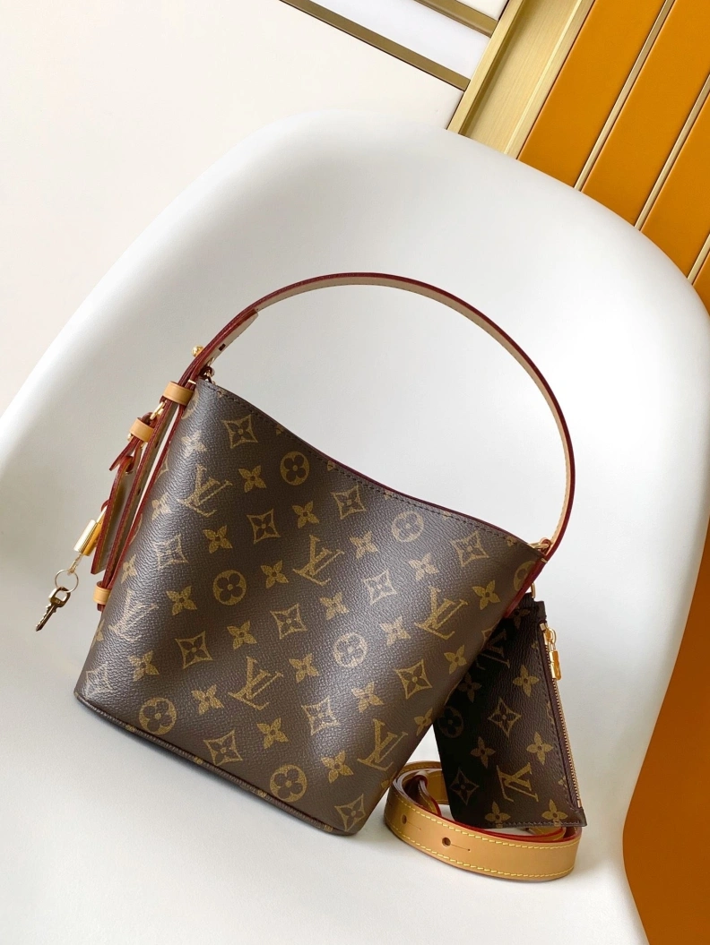 EyeCatching LX Bucket Bags 13231