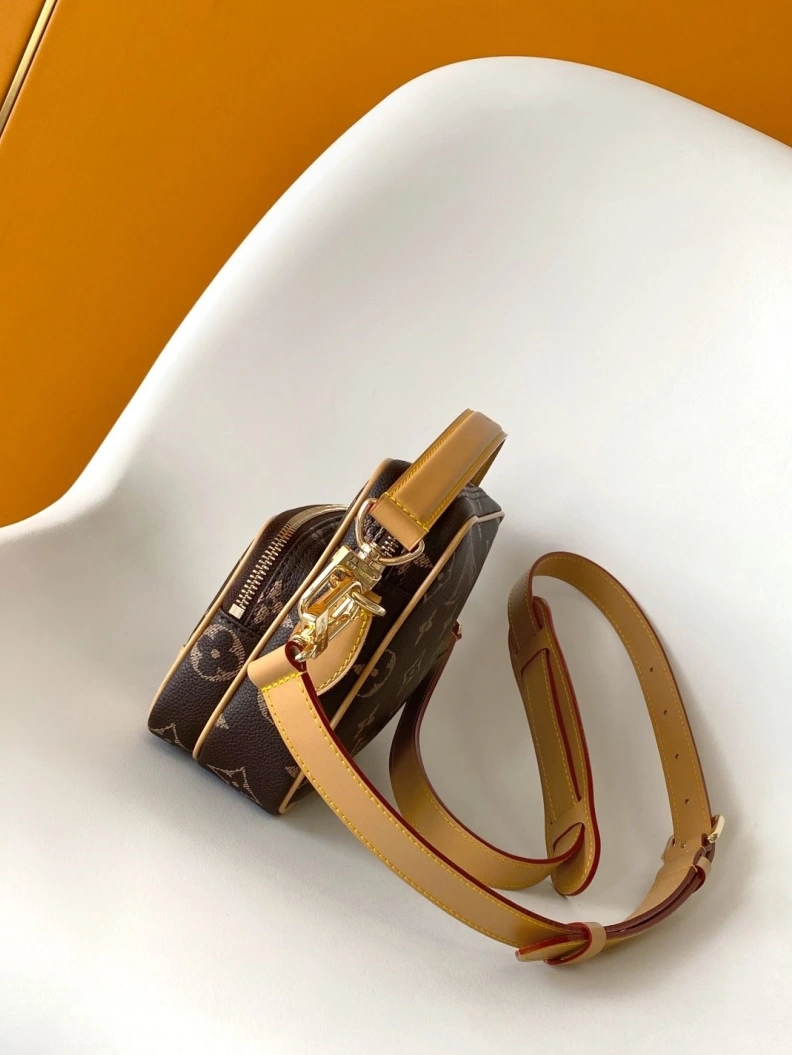 Efficient LX Satchel Bags 13044