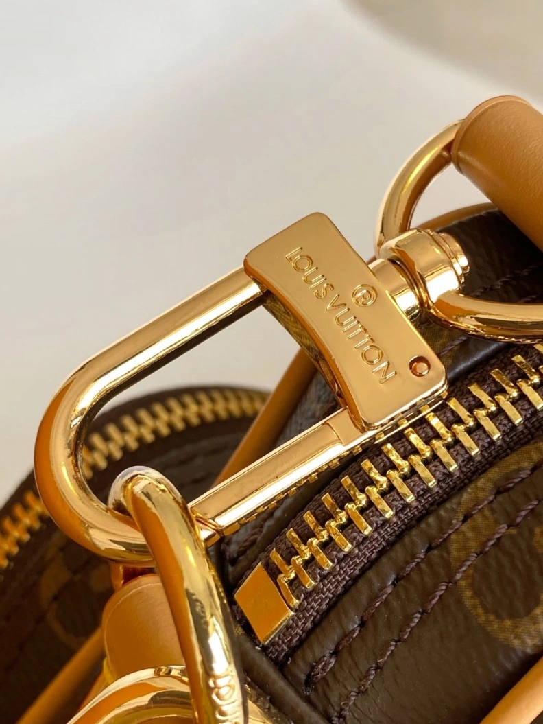WellDesigned LX Satchel Bags 13050