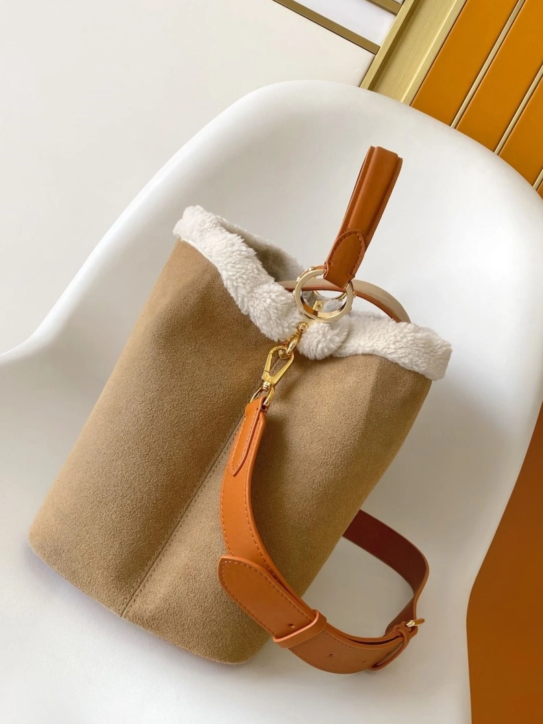 Stylish LX Caxucines Bags 13173