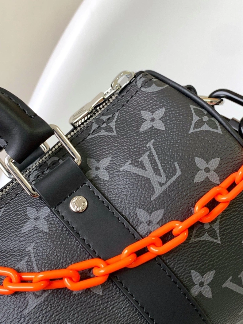 Versatile LX Speedy Bags 12707