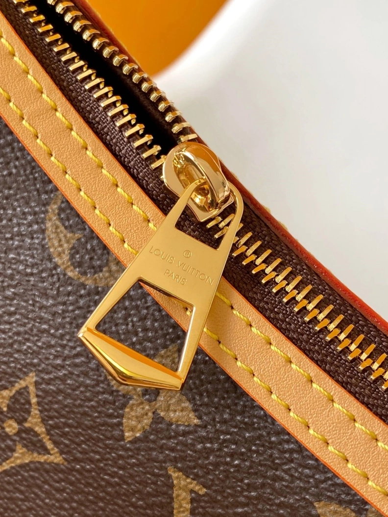 Resilient LX Top Handle Bags 12623