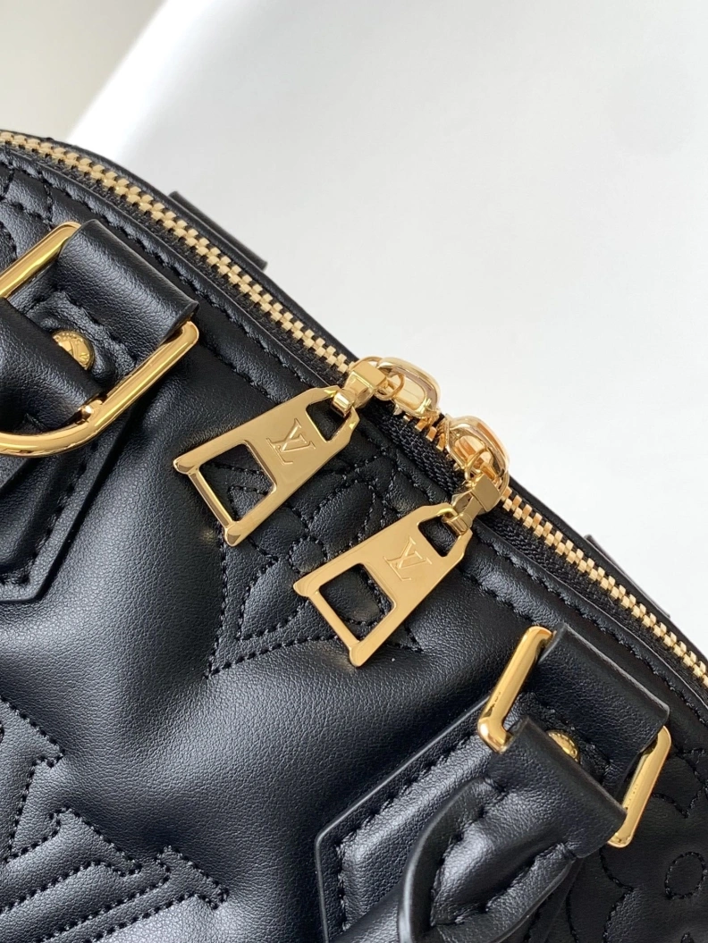 LX Top Handle Bags Functional 12621