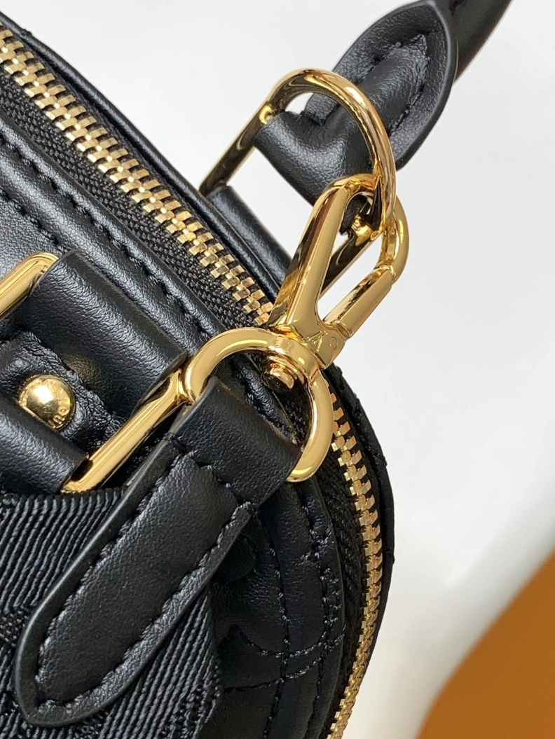 LX Top Handle Bags Functional 12621