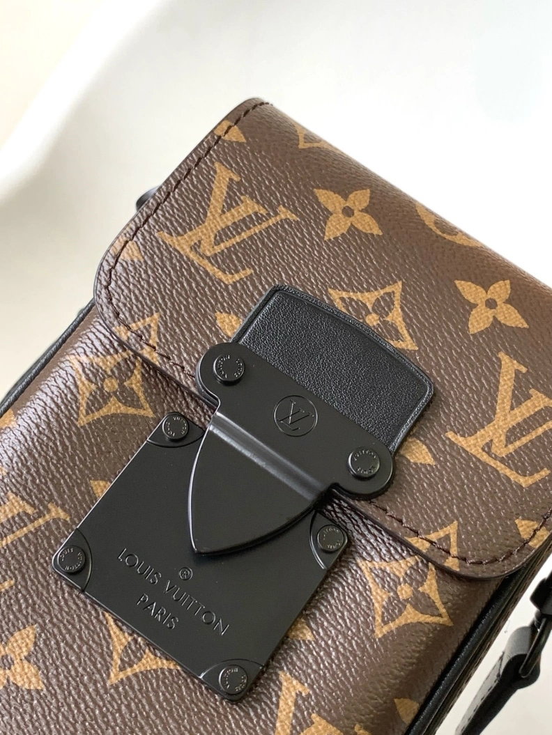 Efficient LX Satchel Bags 13030