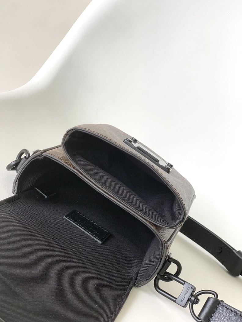 Efficient LX Satchel Bags 13030