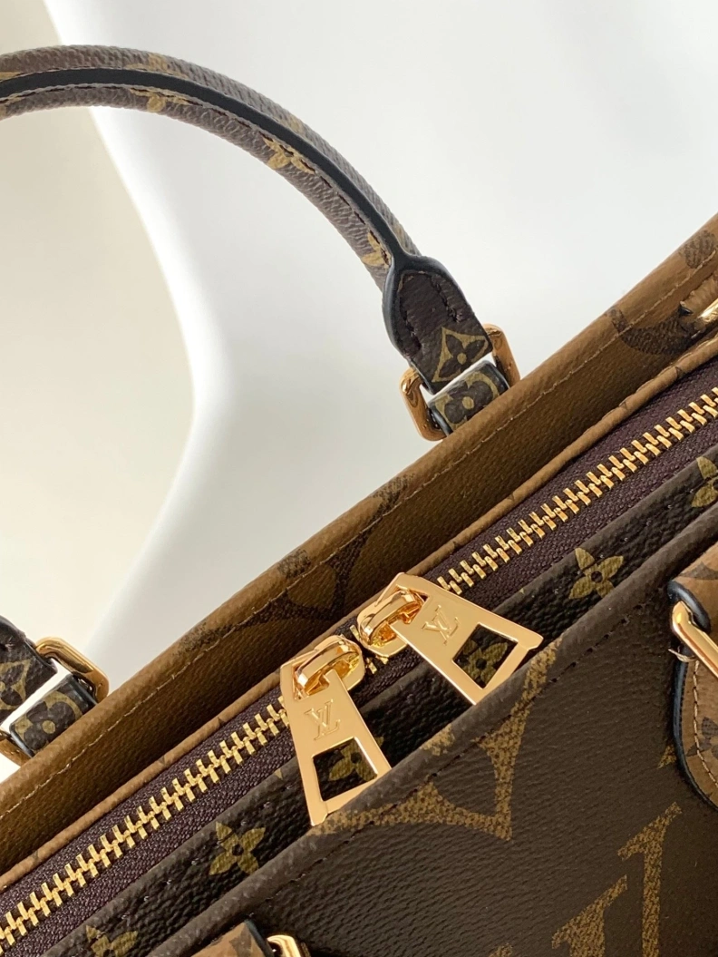 Classic LX Shopping Bags 12850
