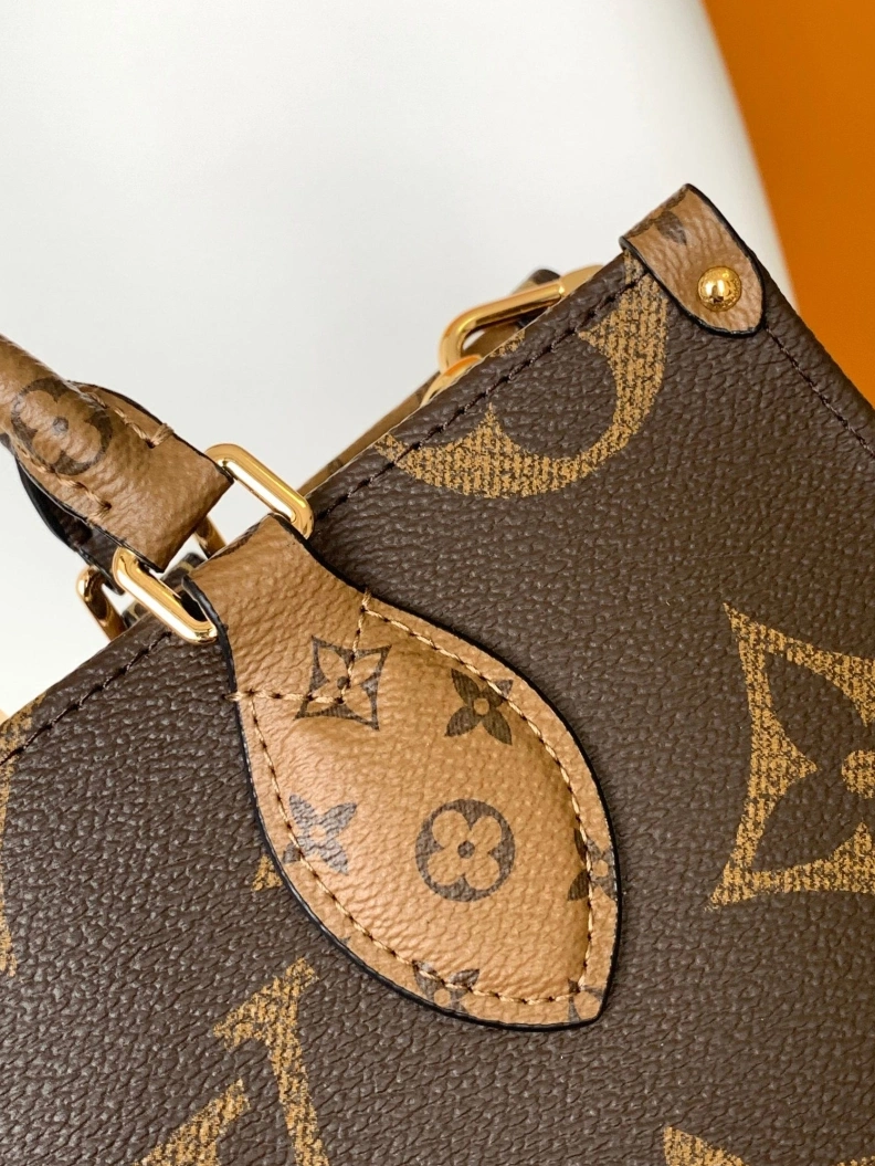Classic LX Shopping Bags 12850