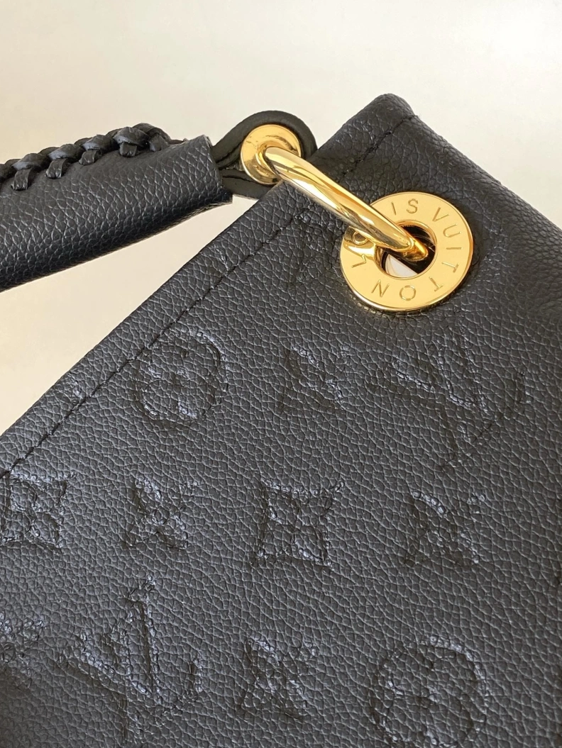 LX Top Handle Bags Reliable 12631