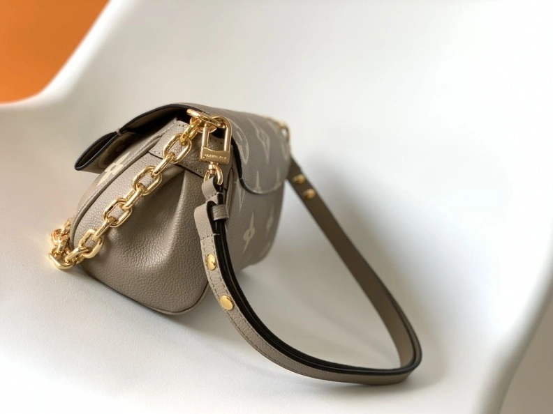 GoAnywhere LX Satchel Bags 13009