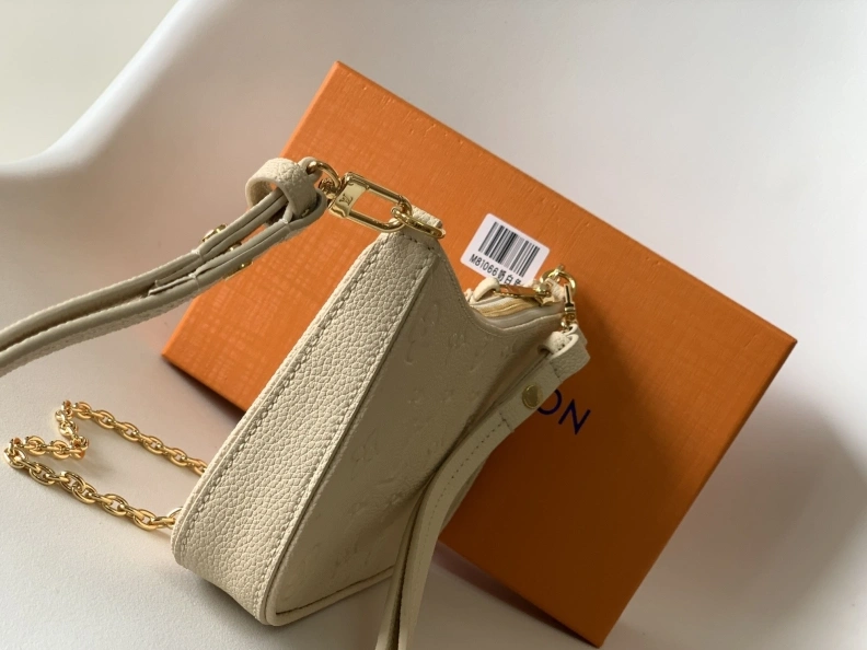 AllSeason LX Satchel Bags 13000