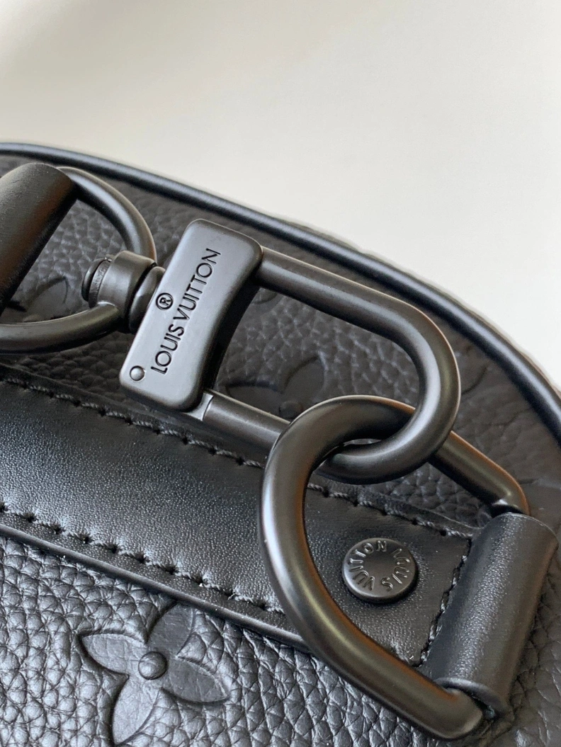 Versatile LX Speedy Bags 12722