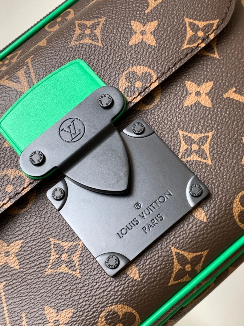 Trendsetting LX Satchel Bags 12989