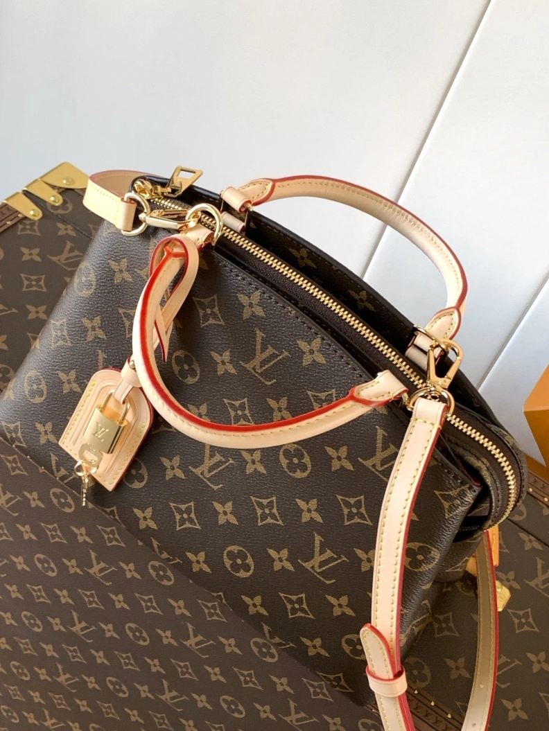 LX Top Handle Bags Bright 12645