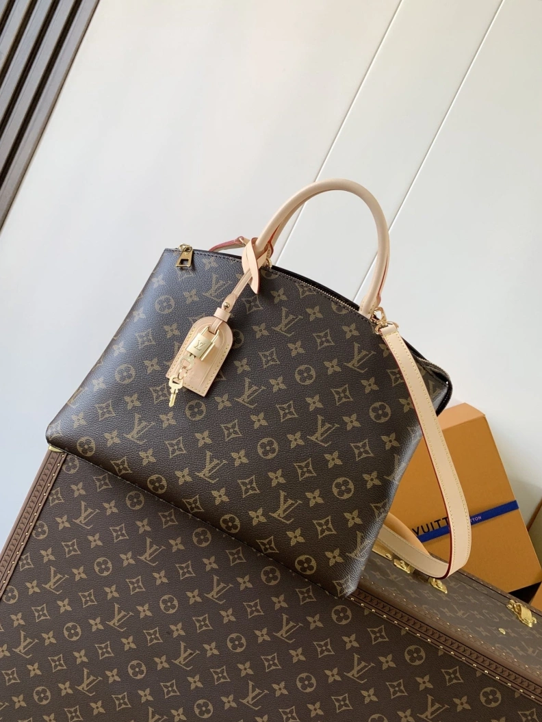 LX Top Handle Bags SportInspired 12666